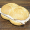 Wasserweggen gefüllt mit Fleischkäse