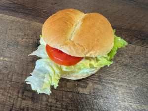 Milchweggli gefüllt mit Poulet-Curry