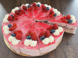 Waldbeerentorte