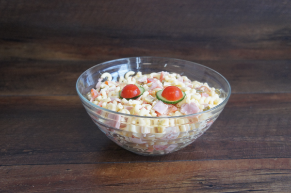 Hörnlisalat, kg Take Away